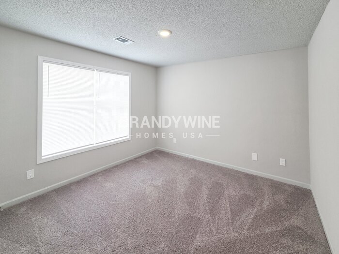 Building Photo - 10342 Commons Crossing