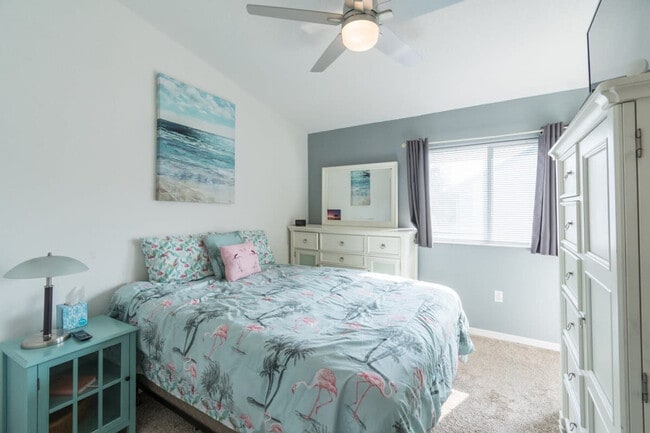 Building Photo - 545 Ocean Park Ln