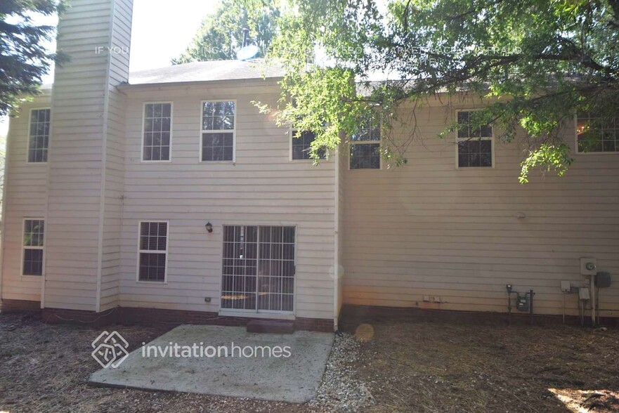 Building Photo - 11807 Fox Glen Rd