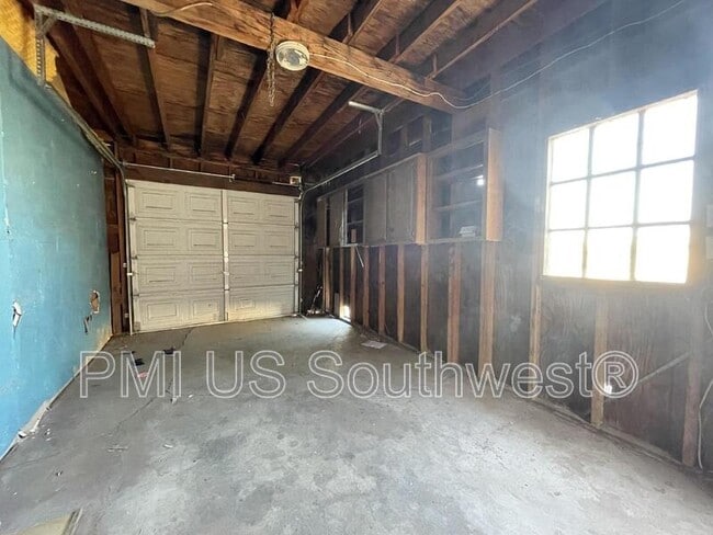 Building Photo - 1705 Trane Rd