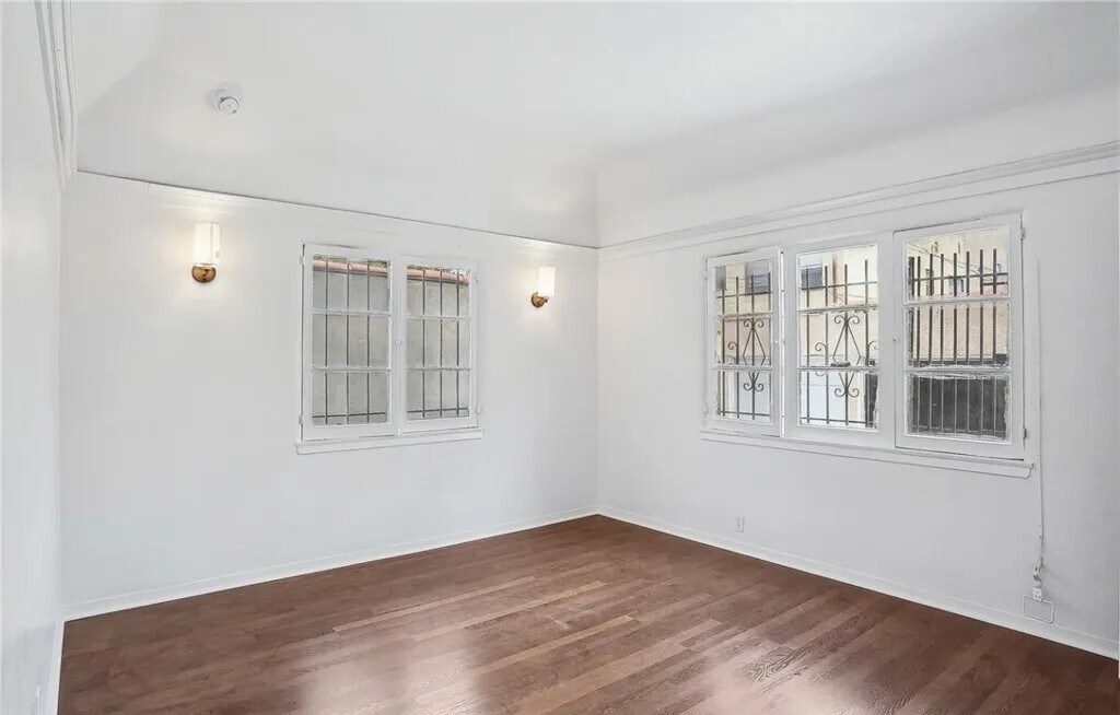 Building Photo - 4237 Garthwaite Ave