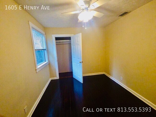 Building Photo - 1605 E Henry Ave
