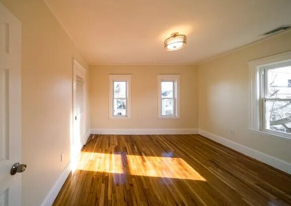Building Photo - 14 Woodbine Rd