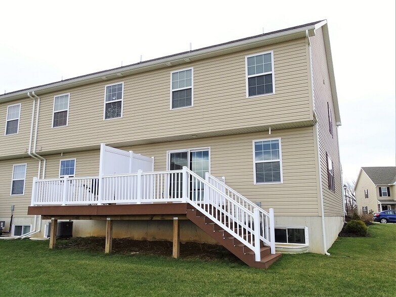 Building Photo - 134 Linda Sue Ln