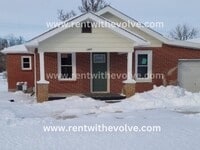 Building Photo - 1992 W County Rd 100 S