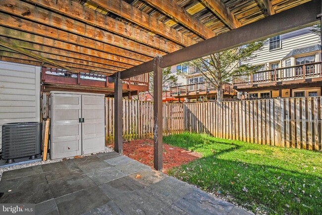 Building Photo - 12700 Dogwood Hills Ln