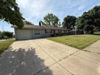 Building Photo - 3 Bedroom Home in West Lafayette School District!