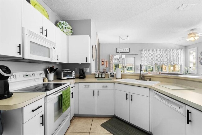 Building Photo - 1014 Radison Lake Ct