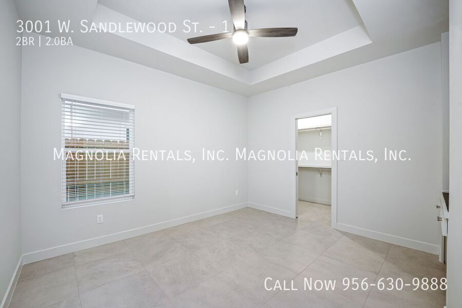 Building Photo - 3001 W Sandlewood St