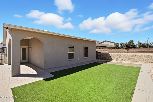 Building Photo - 3380 David Palacio Dr