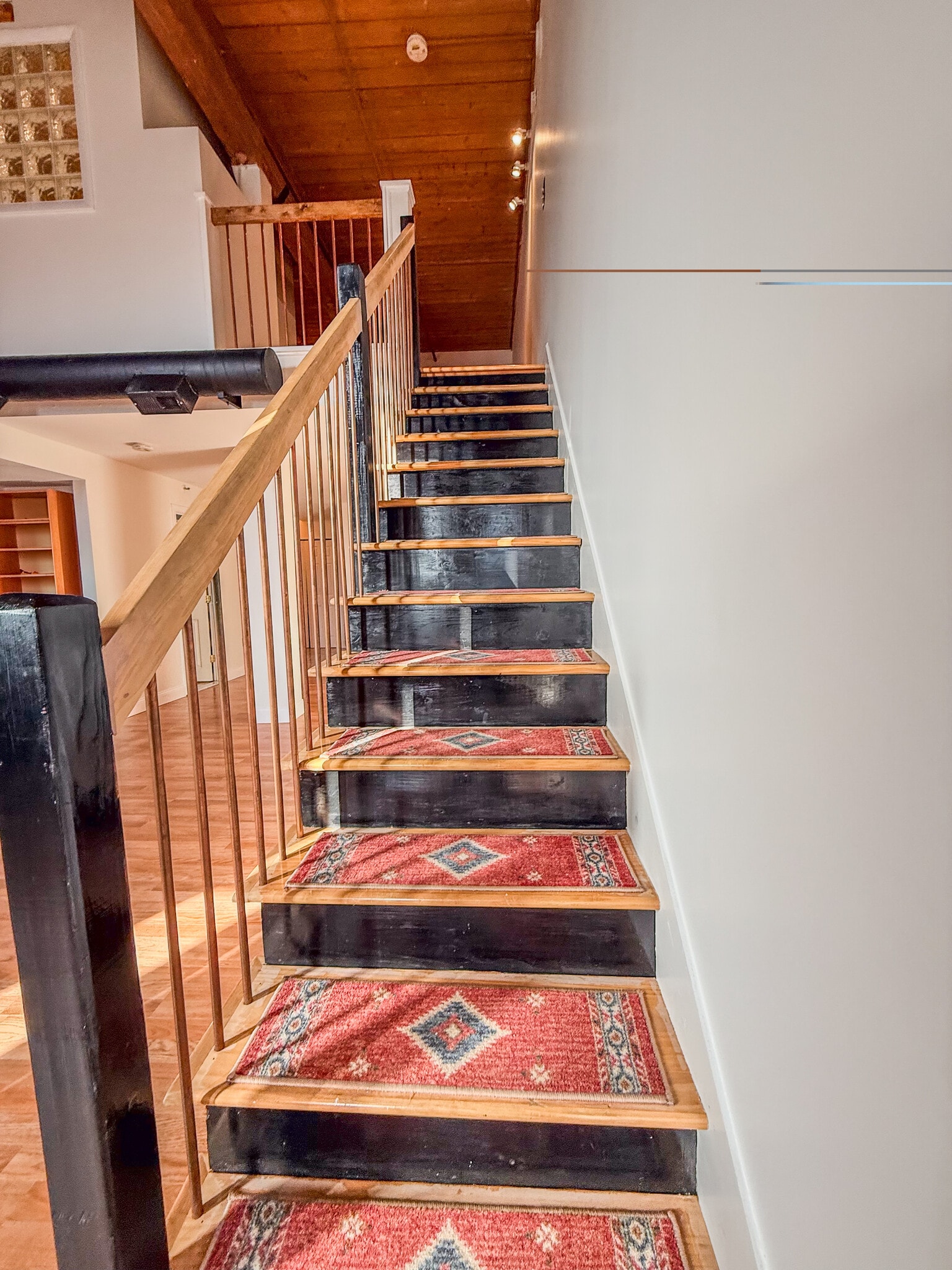 Building Photo - 494 Woonasquatucket Ave