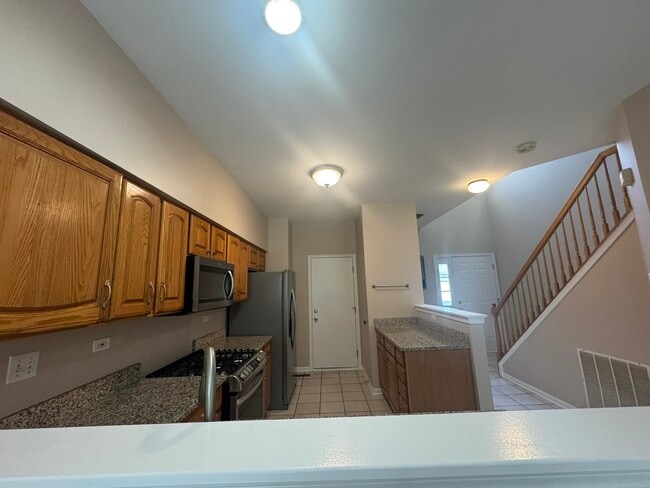 Building Photo - 1086 Park Hill Cir