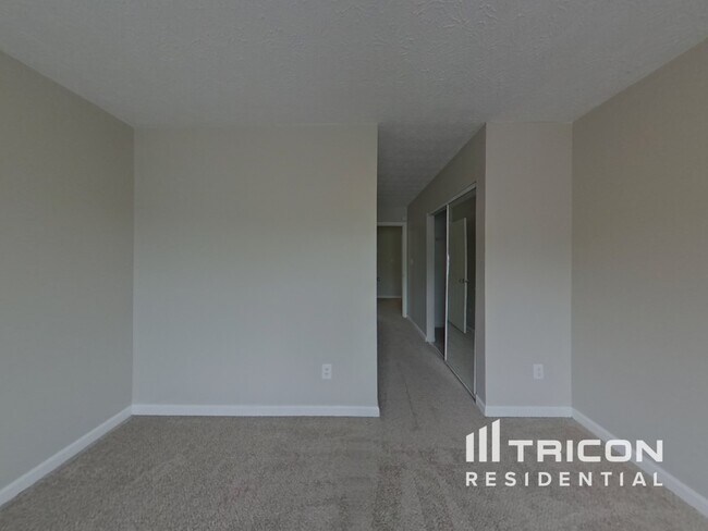 Building Photo - 1740 Courtyard Ln