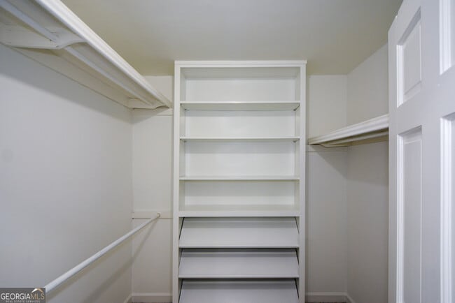 Building Photo - 2704 Margaret Mitchell Dr NW