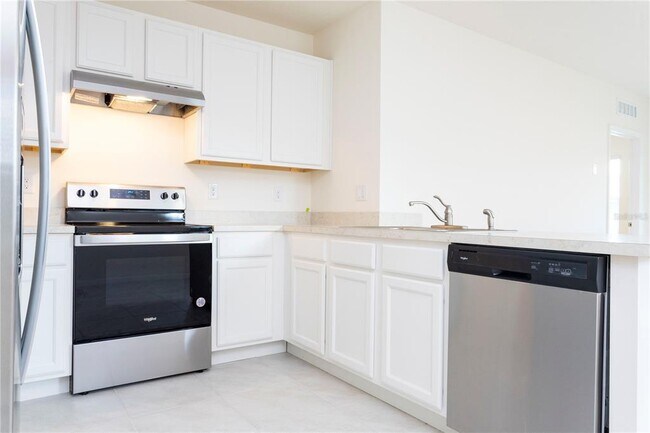 Building Photo - 2847 Common Crane Ct