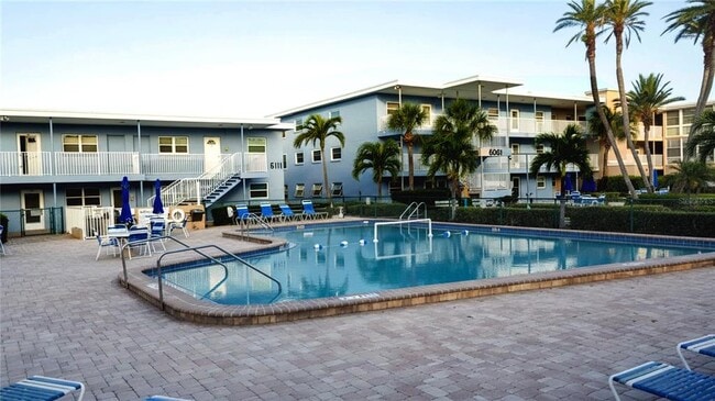 Building Photo - 6161 Gulf Winds Dr