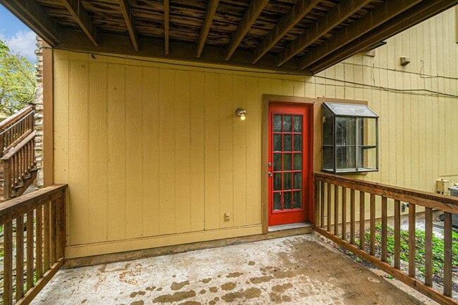 Building Photo - 4301 Acropolis Ct