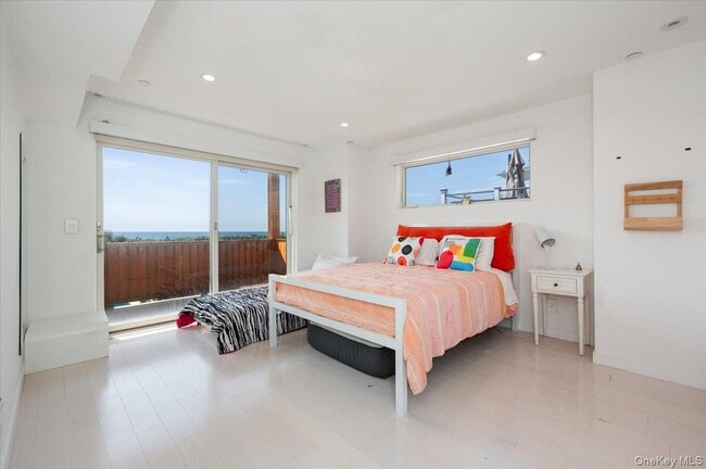 Building Photo - 11 Michigan St