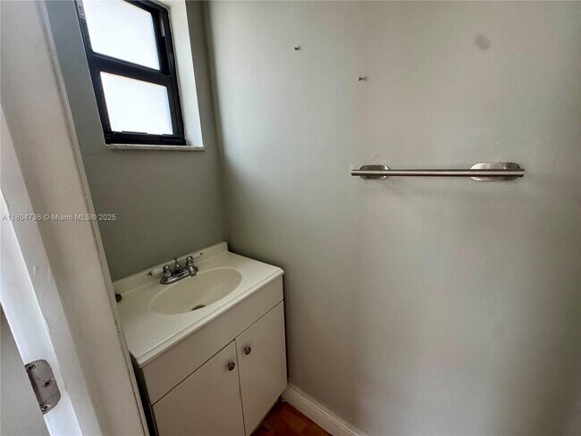 Building Photo - 4271 NW 11th St
