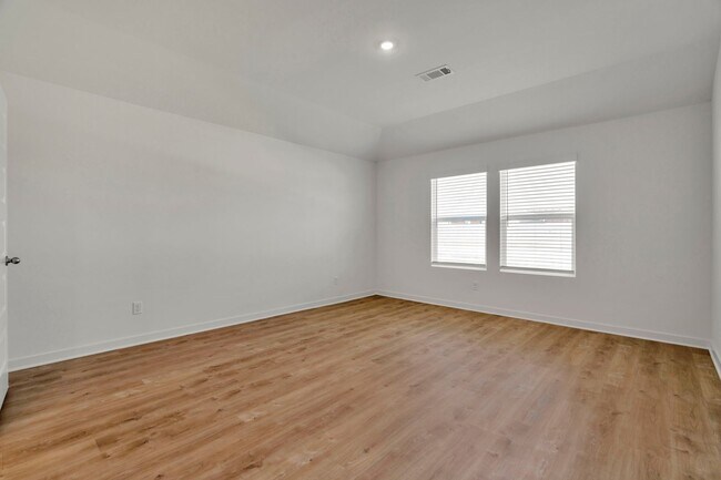 Building Photo - Brand-New 4 Bedroom Home in Prairie Grove! Move-in Ready! FENCE INCLUDED!