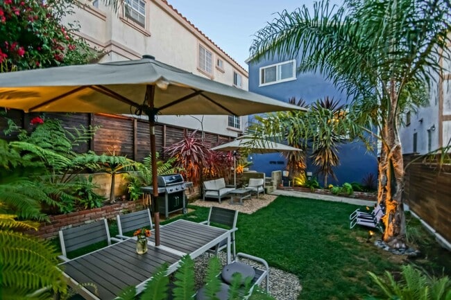 Building Photo - ENJOY INDOOR/OUTDOOR CALIFORNIA LIVING IN THIS CHARMING & STYLISH, 3BR1.5BA GOLDEN HILLS HOME W/ ...