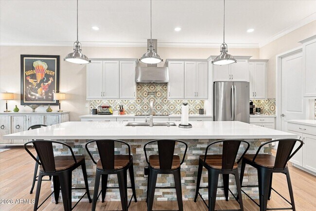 Building Photo - 1118 E Paseo Way