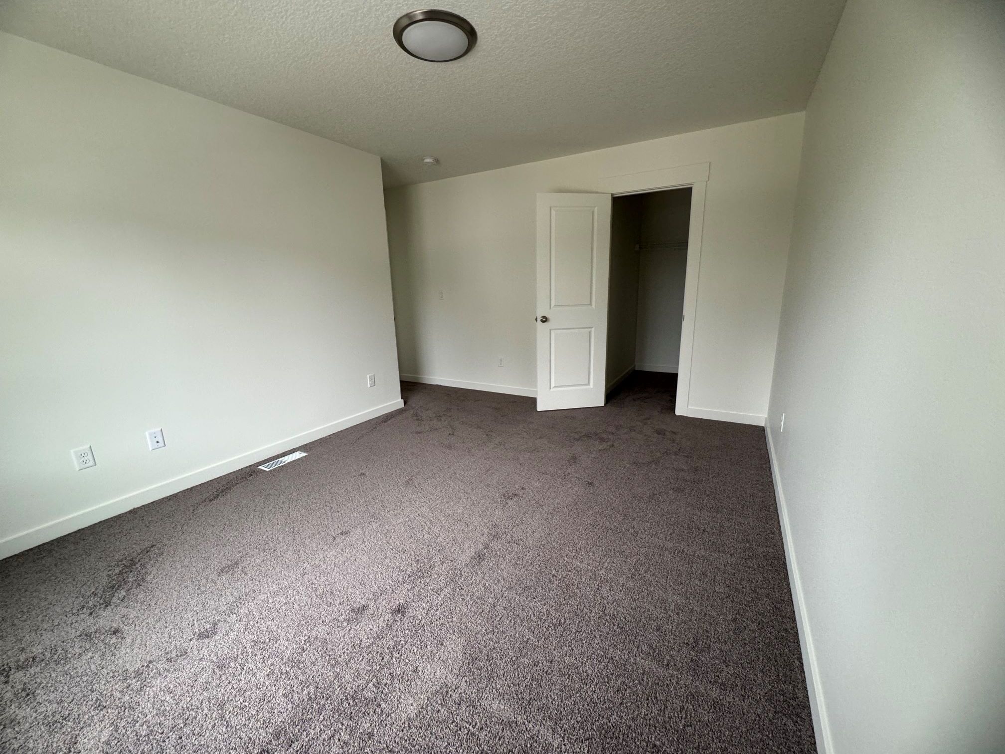 Building Photo - 6926 N Madison Cir