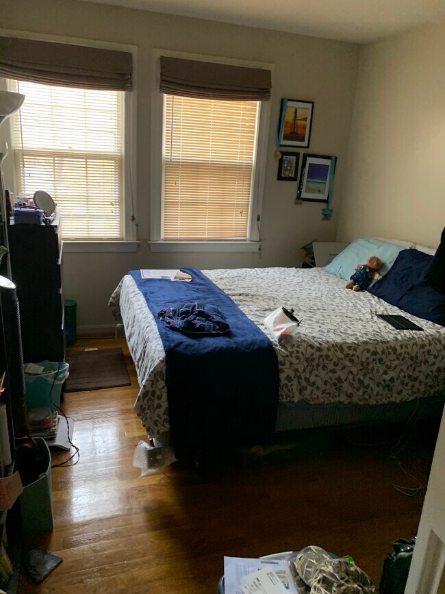 Building Photo - 603 G St SW