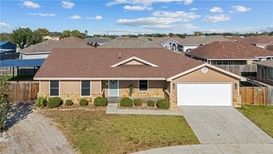 Building Photo - 1126 Fallow Ln