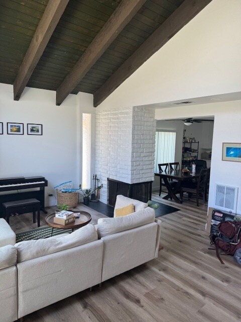 Living room & Fireplace - 2733 E Harbor Blvd