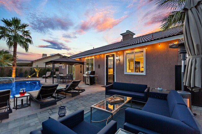 Building Photo - 47412 Harbour Lights Ln