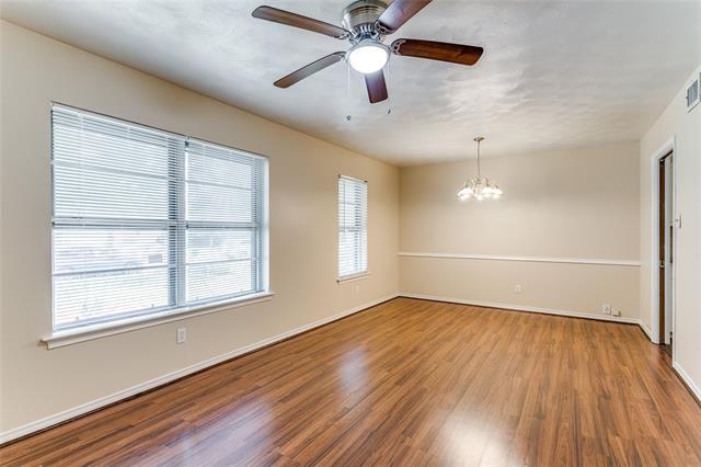 Building Photo - 3119 Touraine Dr