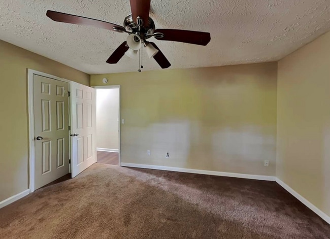 Building Photo - 1803 Oriole Trail