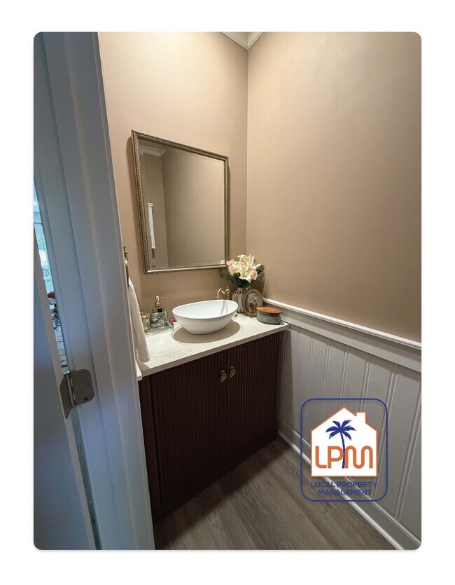 Building Photo - *** COMING SOON*** 4-Bed & 3.5 Baths at Rivers Reach