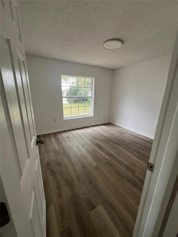 Building Photo - 470 Windrush Dr