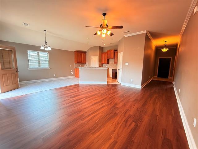 Building Photo - 2106 Danibelle Dr