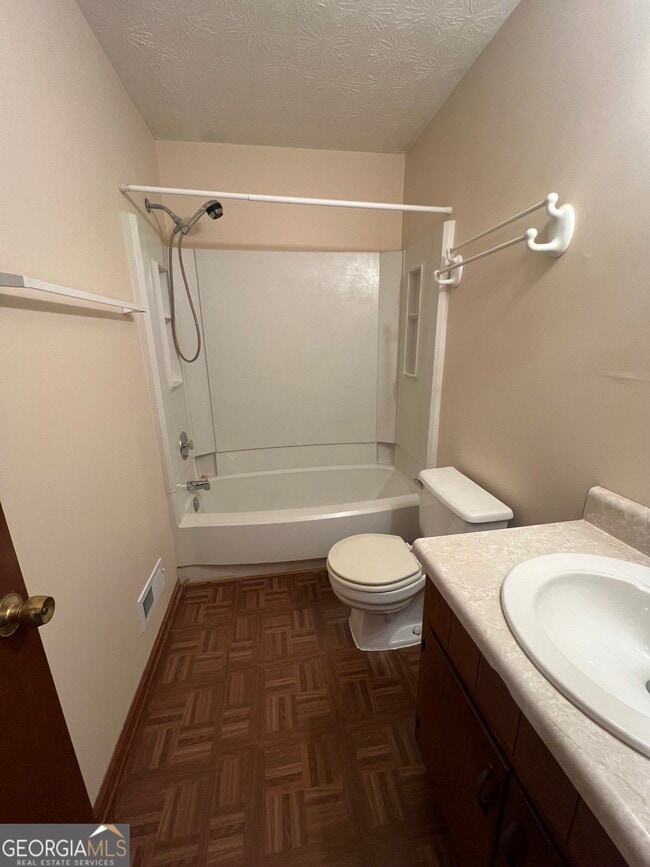 Building Photo - 2060 Kimber Trail
