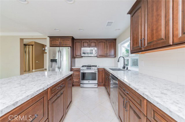 Building Photo - 24772 Oxford Dr