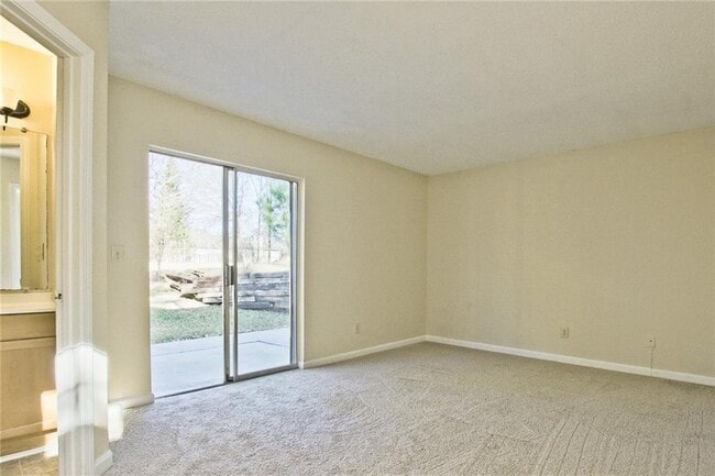 Building Photo - 3657 River Ridge Ct