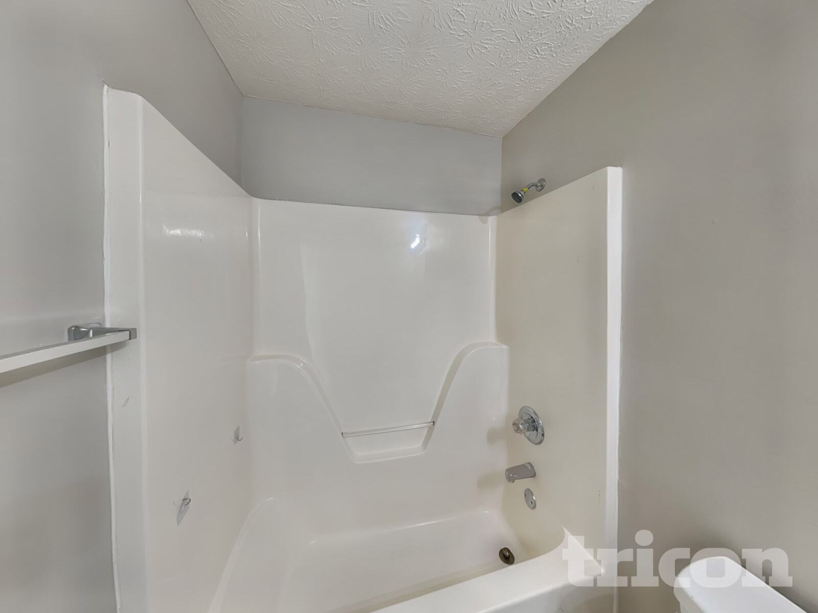 Building Photo - 103 Dumaine St