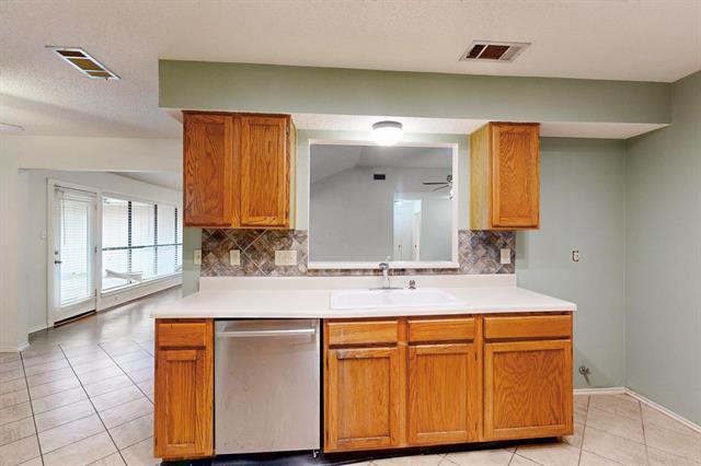 Building Photo - 7308 Elizabeth Pl