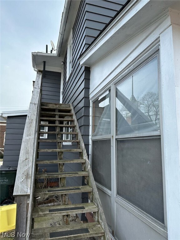 Building Photo - 2216 3rd St