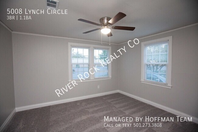 Building Photo - 5008 Lynch Dr