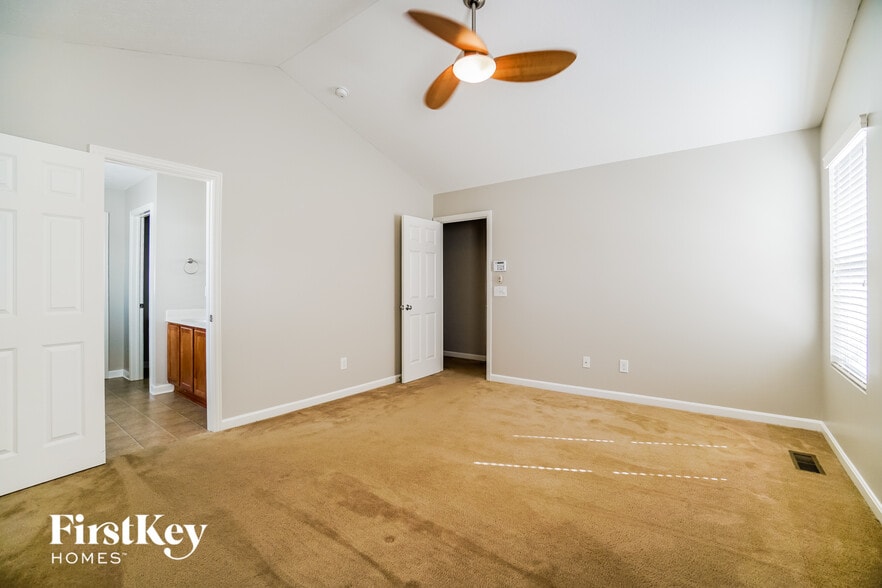 Building Photo - 1083 Ashcraft Ave