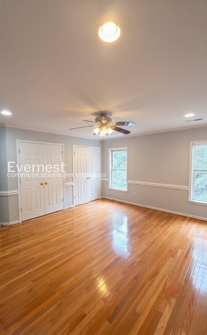 Building Photo - 13901 Riverdowns N Ct