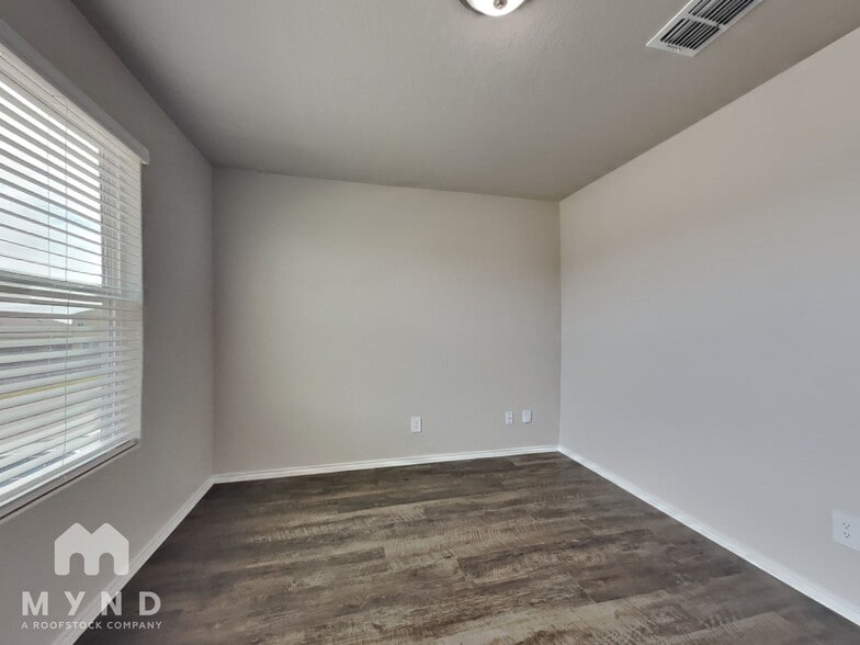 Building Photo - 4129 Asher Alley