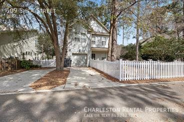 Building Photo - 109 Shea St