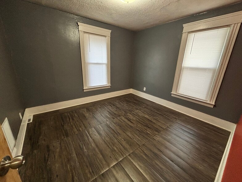 Bedroom #3 - 1934 Butterfield Ave