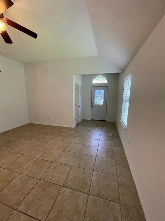Building Photo - 4010 Bealey Ln