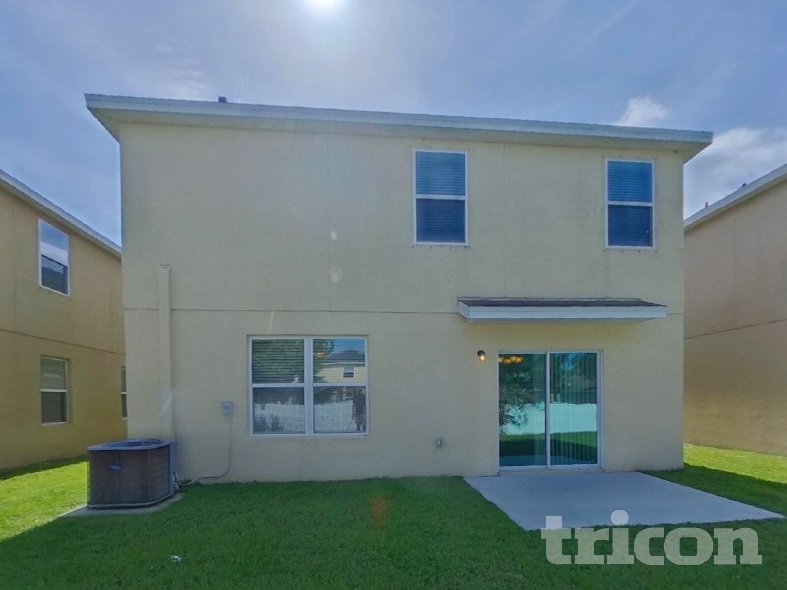 Building Photo - 10442 Whispering Hammock Dr
